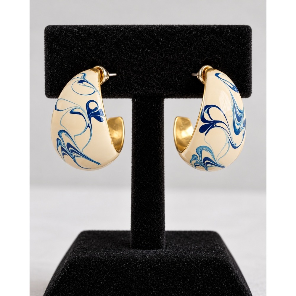 Vintage Cream Enamel Blue Marble Swirl Chunky Hoop Earrings Gold Tone C-Shaped